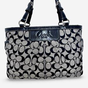 Coach Signature Turnlock Black Gray Jacquard Canvas Leather Trim F14281